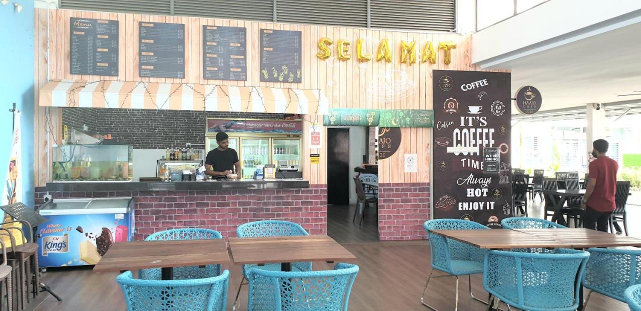 Bsp21 Family Homestay Jenjarum Buitenkant foto